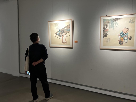 （展览现场）