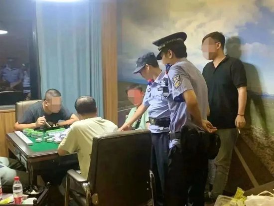 吉祥开元棋牌- 开元棋牌官方网站- 开元棋牌APP下载游戏下载专题