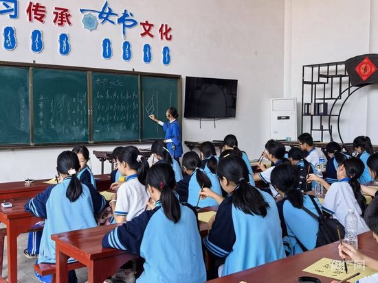 女书研学课堂(央广网记者黄珂岚 摄)