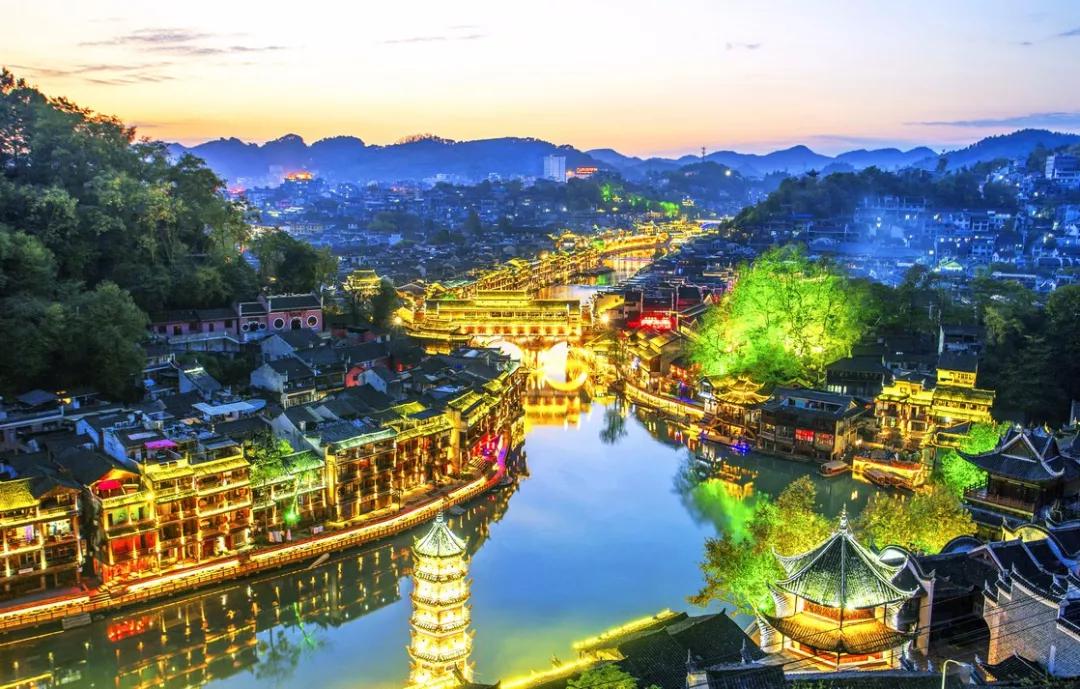 古城夜色。图源:爱上湖南