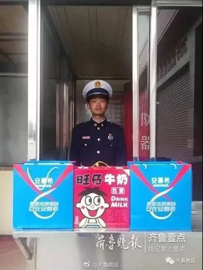 暖心！湖南和全国多地消防队收到神秘外卖 留言看哭了