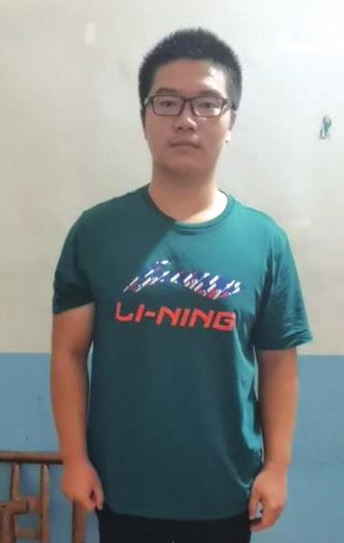 今年高考被武汉大学计算机专业录取的宁凌。图 / 受访者提供