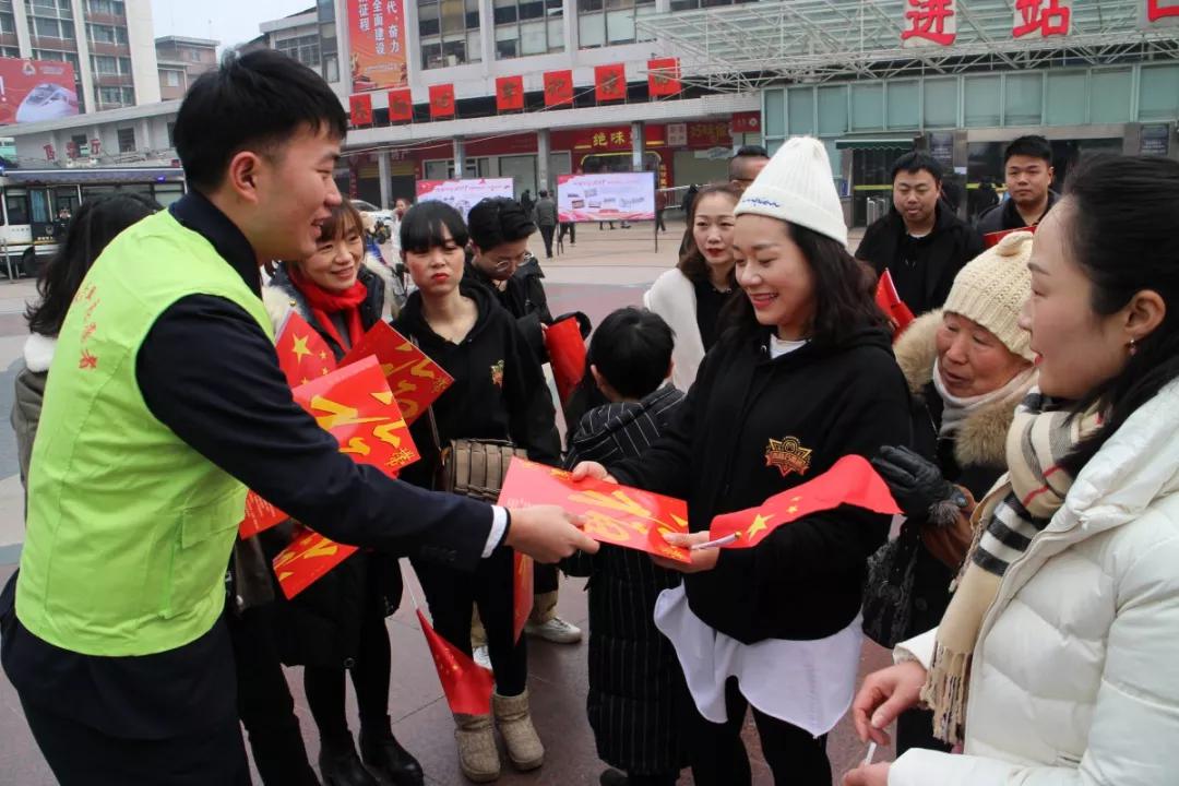 株洲火车站3秒可"刷脸进站" 还有34趟临客经停