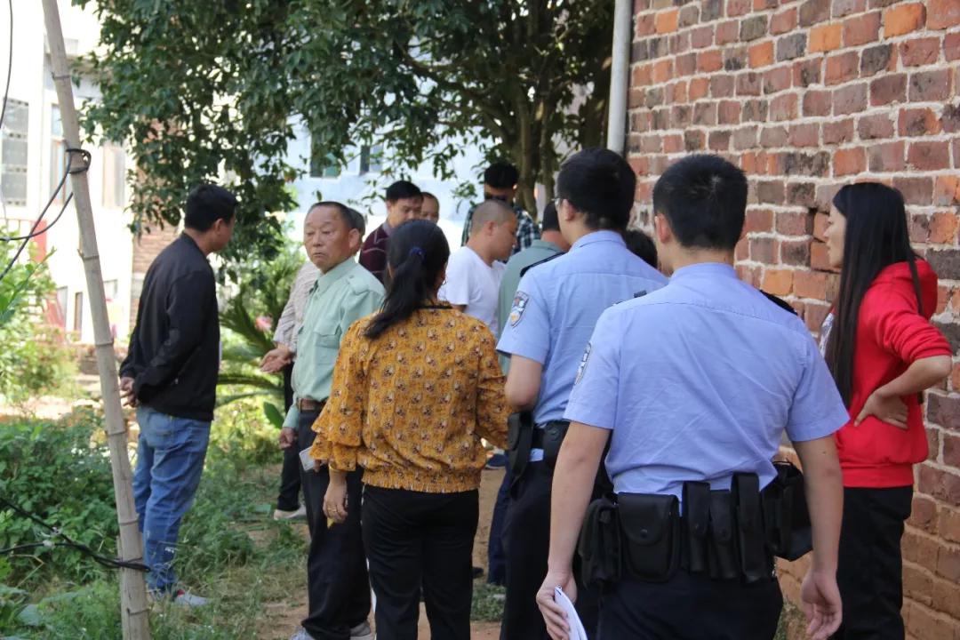 上门调解群众矛盾纠纷