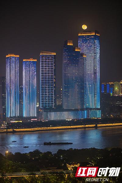 夜色那么美,长沙等你约。