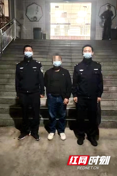 经民警多番法律宣传劝说，男子投案自首。