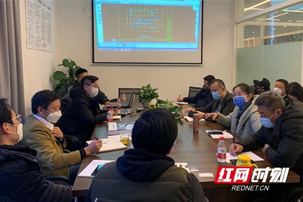 3月4日,由湖南广电马栏山文创投主导的马栏山人才公寓专家研讨会在长沙举行。