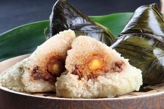吃糯米粽子 养胃清火