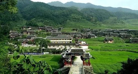 城步县丹口镇桃林村日前,湖南省财政厅下发了《关于下达2016年支持