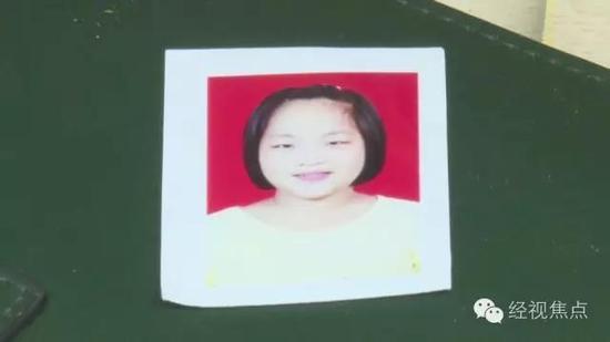 前天中午一点左右,小颖在午托班刚吃完午饭后,突发意外。