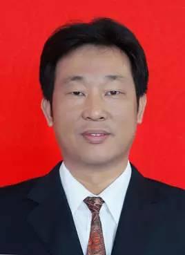 岳阳市委常委、纪委书记李挚
