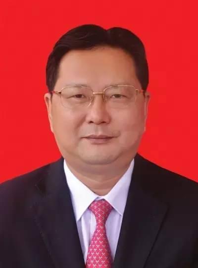 张家界市委常委、纪委书记袁美南