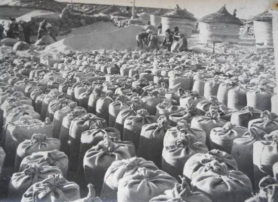 60年代末的10元:可买大米80斤