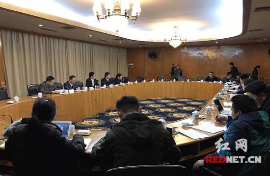 3月10日下午，2017年湖南省公务员考录工作有关情况新闻通报会召开。