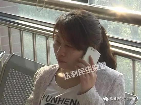 医生介绍,谭先生不仅手腕被砍,全身还有多处刀伤。