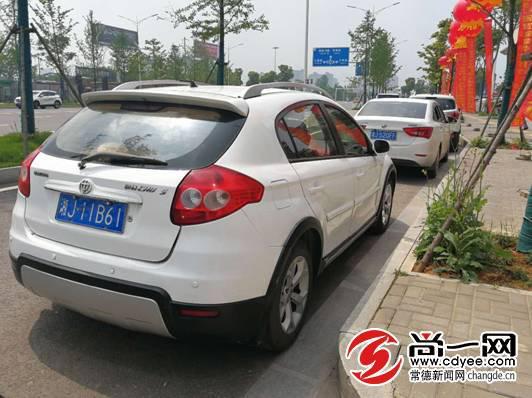 坑爹!常德一小区没买车位的业主车辆不让进小区