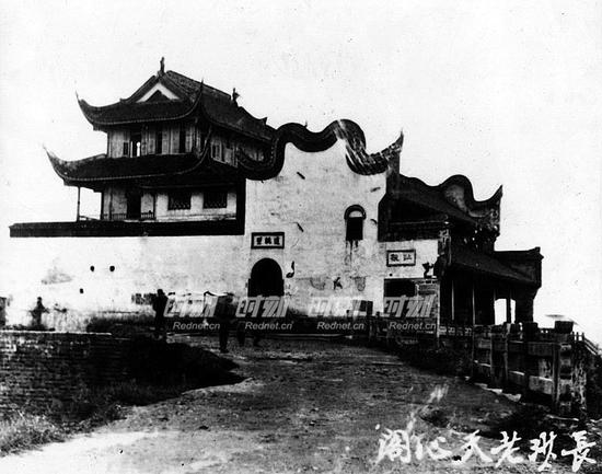 1924年前西北视角旳天心阁