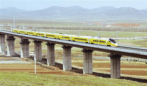 5月16日，内蒙古首条高铁张呼客专启动联调联试。