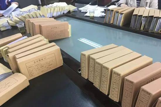 今年以来郴州因作风问题问责处理963人 处级干