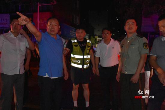 郴州市北湖区富民轻纺市场起火 暂无人员伤亡