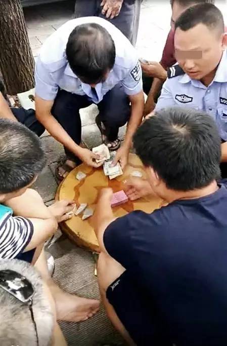 网传视频截图