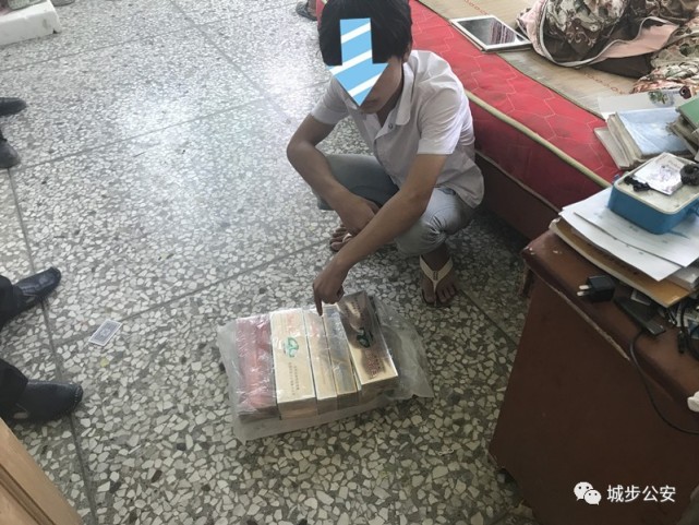 抓获嫌疑人并追回被盗物品