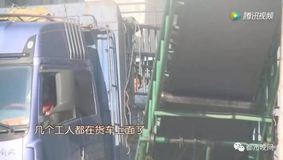 记者跨六省调查 长沙“衣旧情深”旧衣被高价转卖