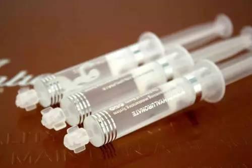 太可怕!株洲姑娘打玻尿酸隆鼻 一针下去鼻子烂了