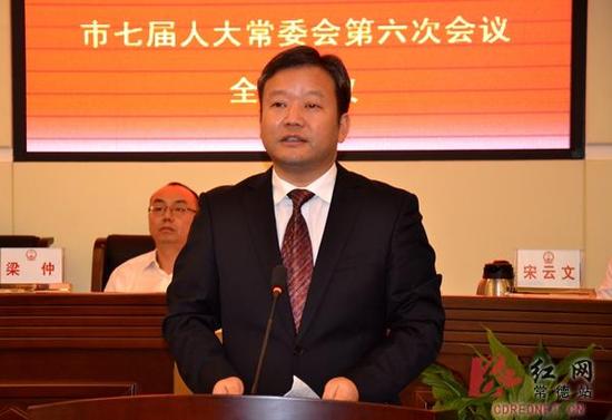 曹立军任常德市人民政府副市长、代理市长_新