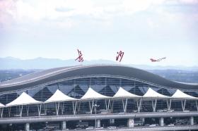 长沙临空经济示范区将成为引领湖南、辐射全国、走向世界的中部对外开放“主战场”、“新高地”。图/记者辜鹏博