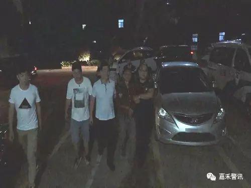 1709126500.jpg 民警奋不顾身成功将曾某鑫抓获