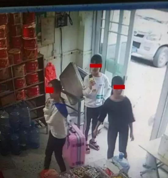 下一步她们要去哪里?她们能去哪里?会不会发生什么意外?