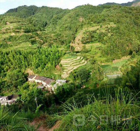 赖礼香的家乡汝城岭秀宝南村