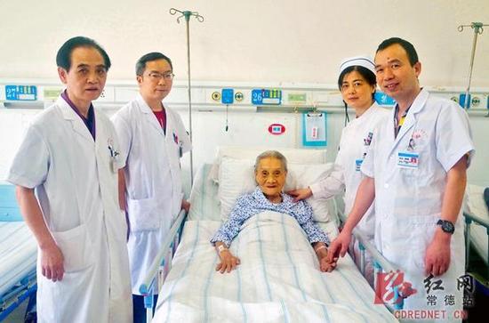 常德市第一中医院成功完成一起高龄老人手术