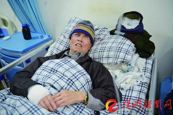 株洲84岁老人一年买6万元保健品 退休金花光还