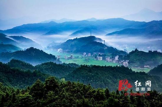 邵东大云山风景美如画。