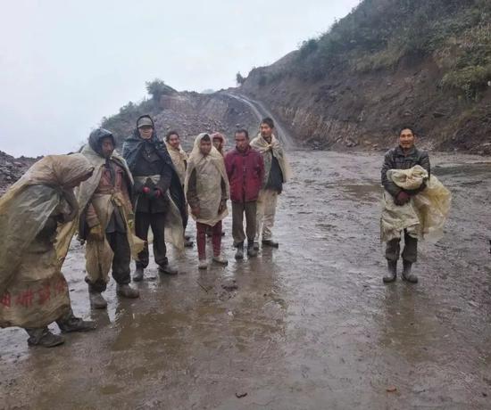 湖南一强迫他人劳动犯罪团伙被端 11名智障者被救出