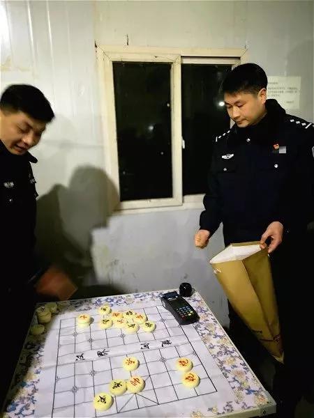 洪江市警方o2o出重拳端掉一个涉恶犯罪窝点