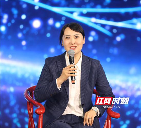 中车株洲电力机车有限公司副总经理徐海霞。