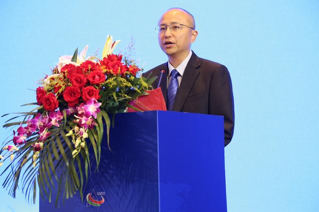 ▲5月25日,第二届中非经贸博览会推介会在义乌举行。图为郑伟在致辞。 伍鹏程 摄