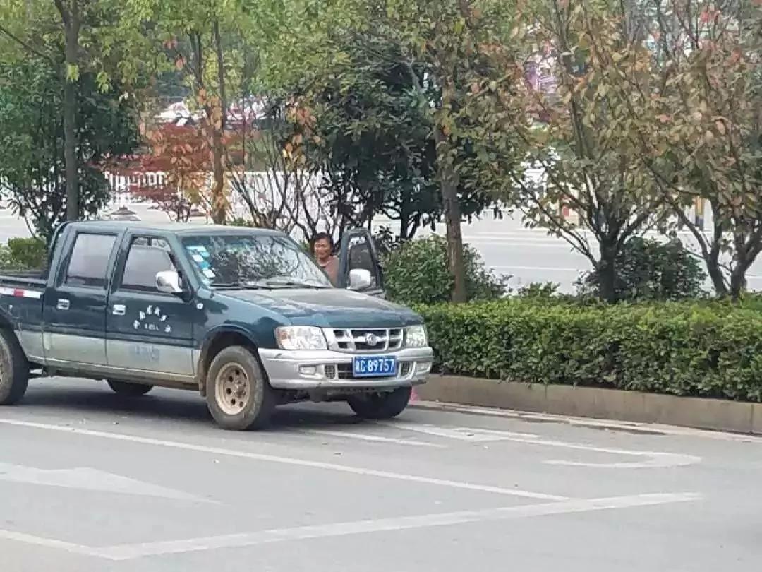 作者:执迷丶