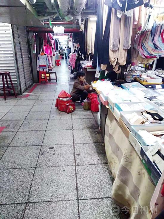 市场一角