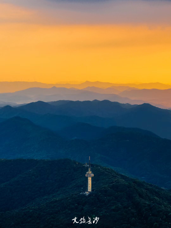 岳麓山