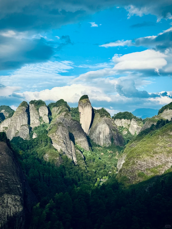 邵阳新宁崀山。图/小红书@雪君子