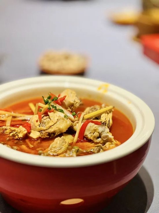 东安鸡。图/唐卓婧