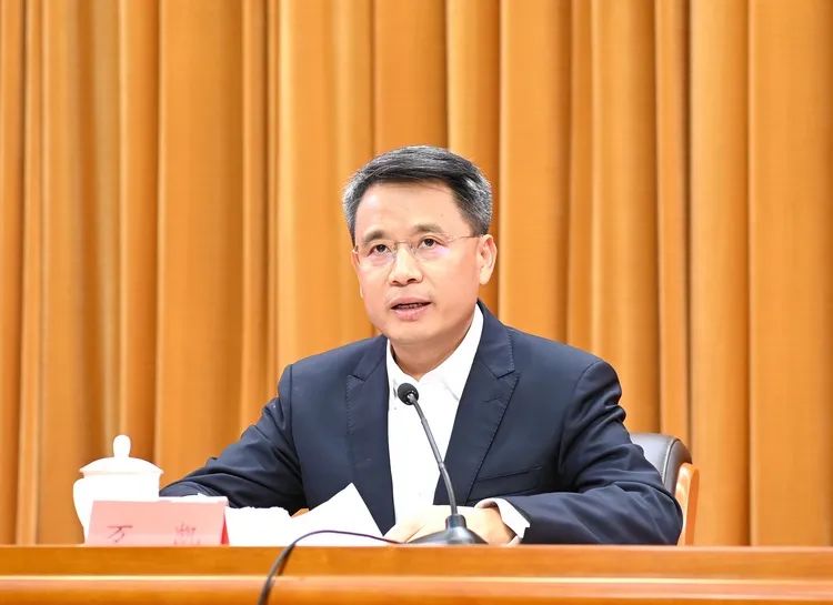 万凯 资料图