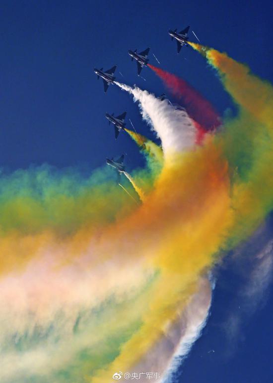 空军招飞已在长沙开始!过一本线的快打电话报