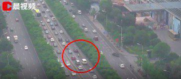 病危儿童急需送医 雨花交警全力牵引10分钟到达医院