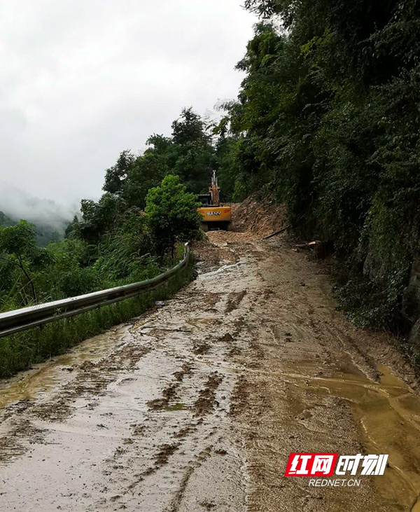 受强降雨影响，截至7月11日18时，目前全省还有8条国省道受阻。