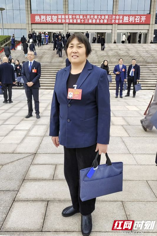 湖南省人大代表龙顺英。